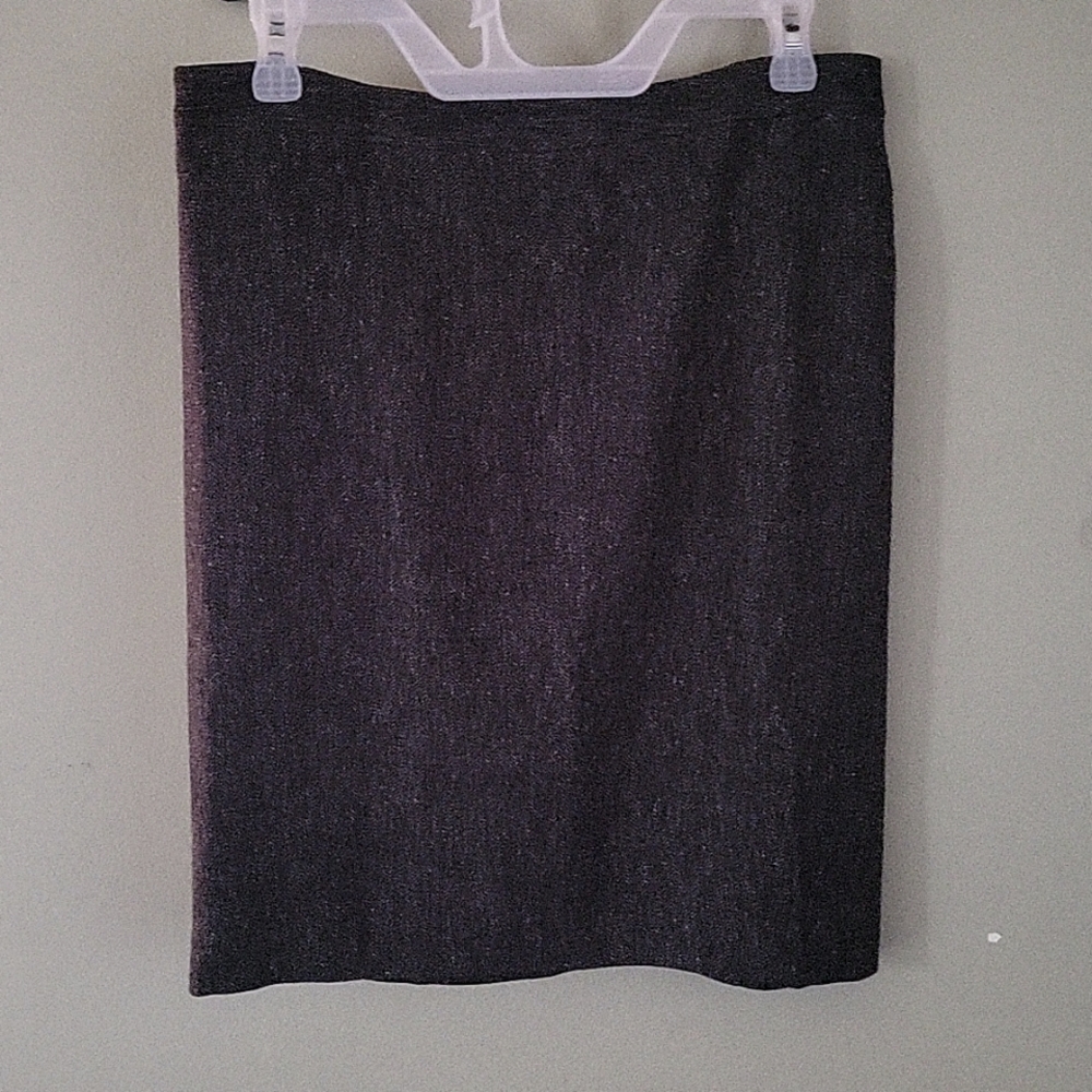 Brown Loft Skirt size 6 New with Tags